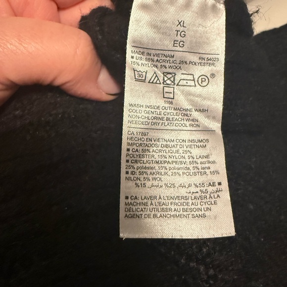 Old Navy Charcoal Ribbed Turtleneck Sweater - Picture 5 of 5